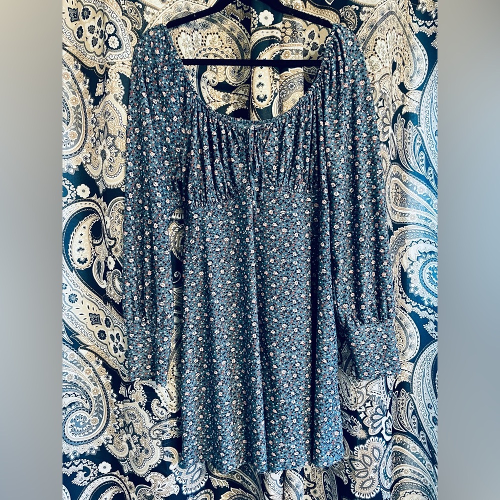 💙💐Long Sleeve Blue Floral Dress💐💙